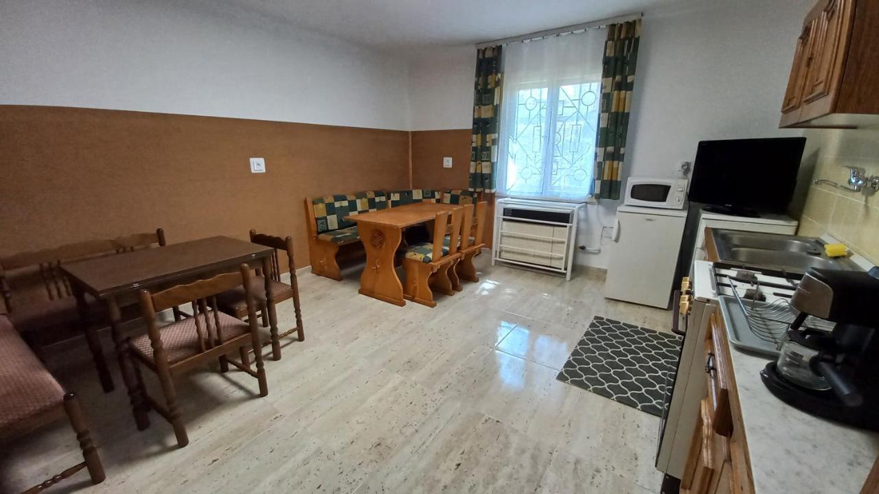 Готель Panorama Ueduelo Оґґтелекі Екстер'єр фото