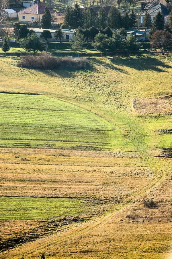 Готель Panorama Ueduelo Оґґтелекі Екстер'єр фото