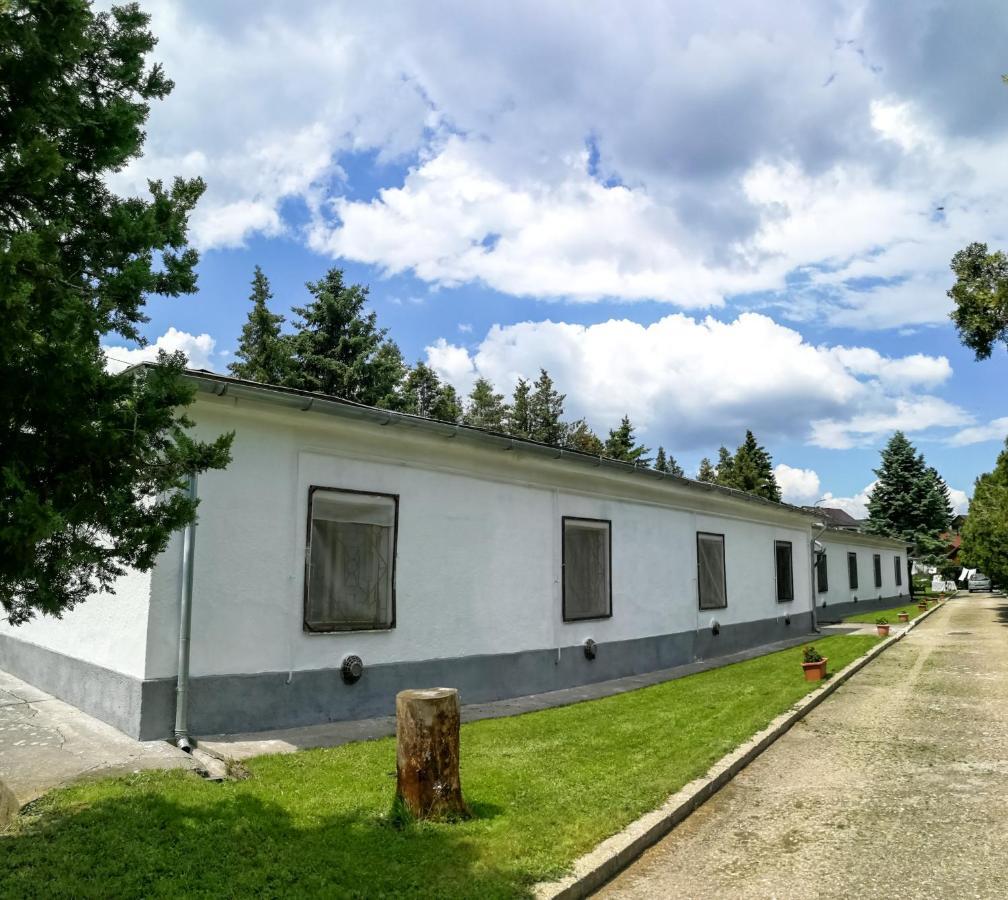 Готель Panorama Ueduelo Оґґтелекі Екстер'єр фото