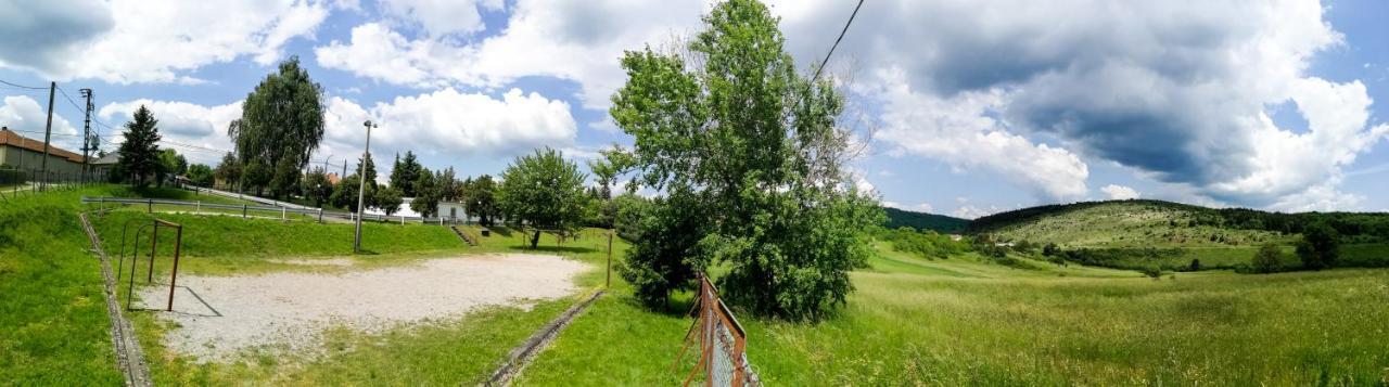 Готель Panorama Ueduelo Оґґтелекі Екстер'єр фото